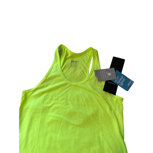 💖Nike lightweight neon tank with dry fit - Picture 5 of 5